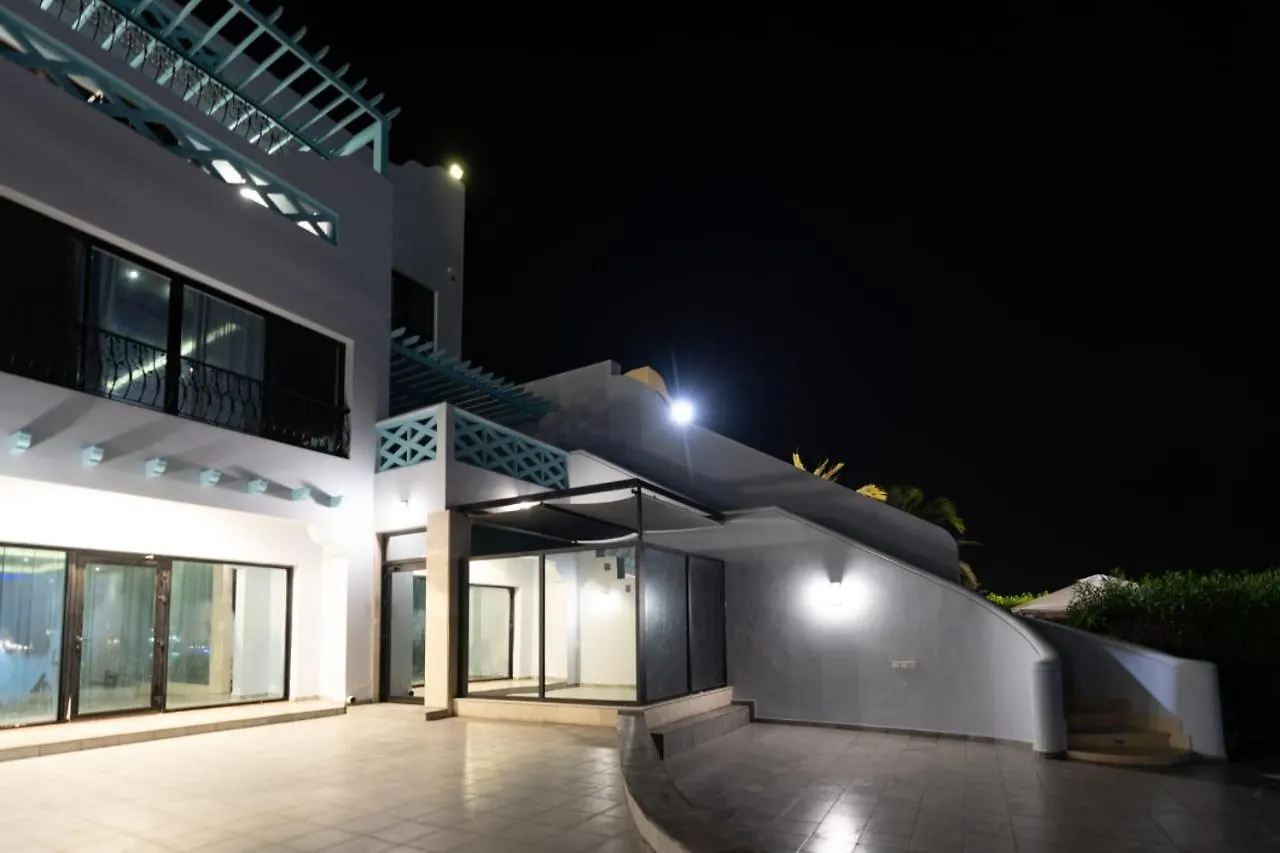 فندق مجمع لاقون السكني - للعائلات فقط جدة