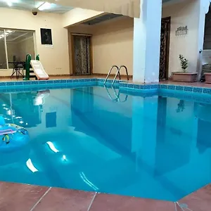 احجز هنا
